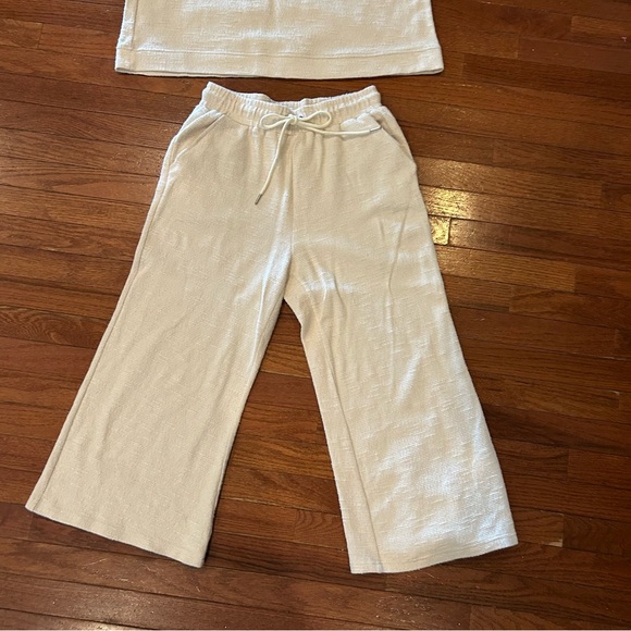 SEE AND BE SEEN Been There Women’s size M Comfy Cream Jumpsuit - Picture 6 of 9